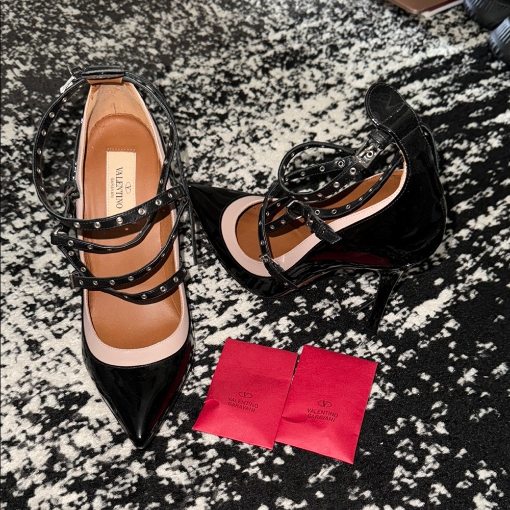 Valentino Black Heels with Elegant Design